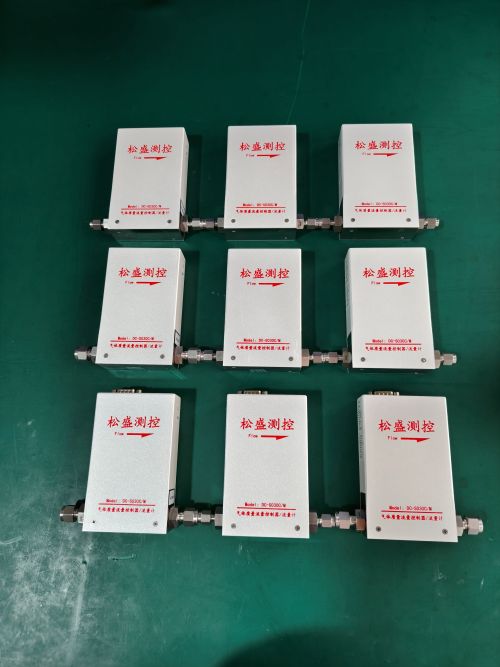 對(duì)比一下國(guó)內(nèi)外幾種氣體質(zhì)量流量計(jì)的相同和差異之處